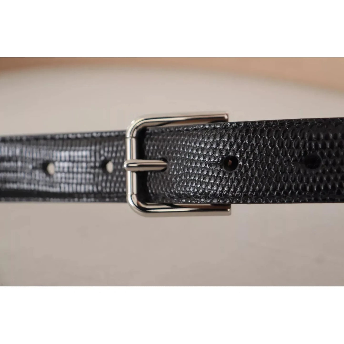 Dolce & Gabbana Black Classic Leather Silver Metal Buckle Belt Dolce & Gabbana Dark Gray