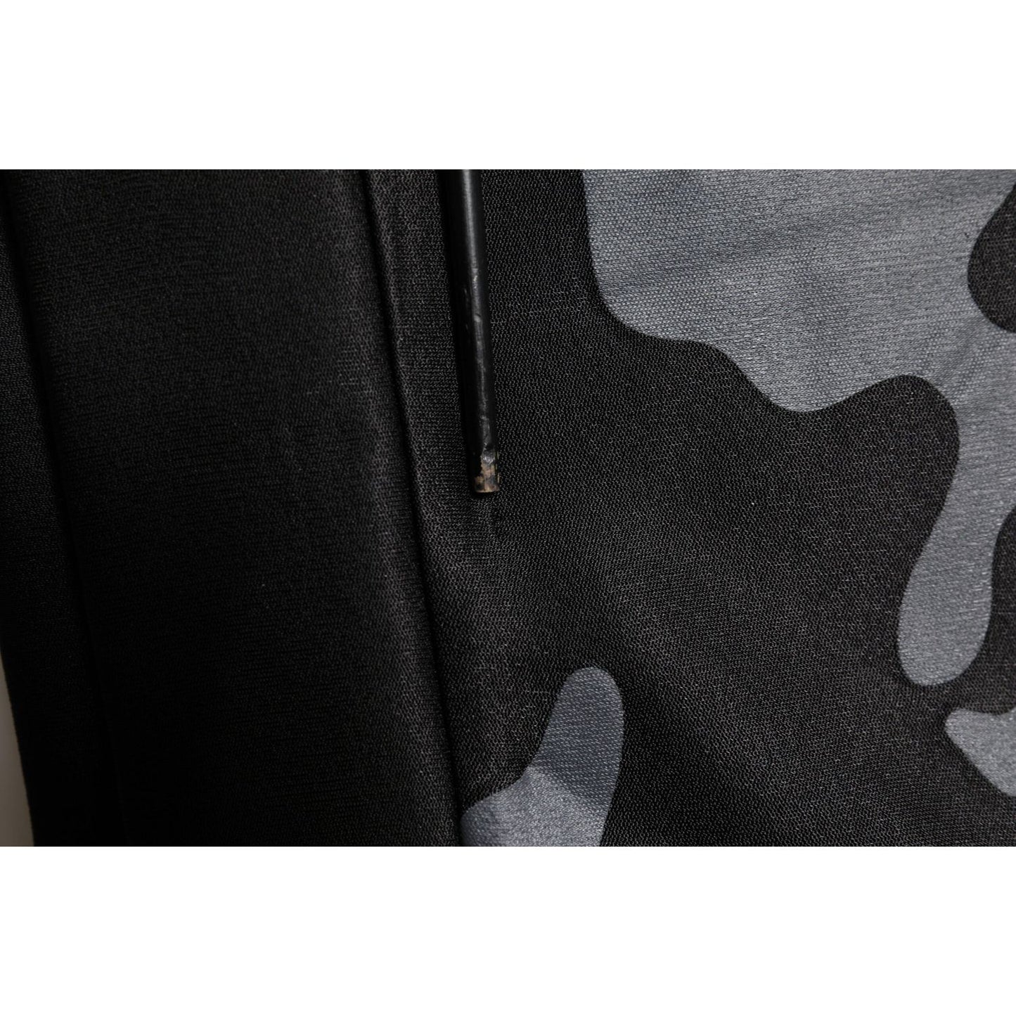 Dolce & Gabbana Black Camouflage Pullover Sweatshirt Sweater TSH906985-46