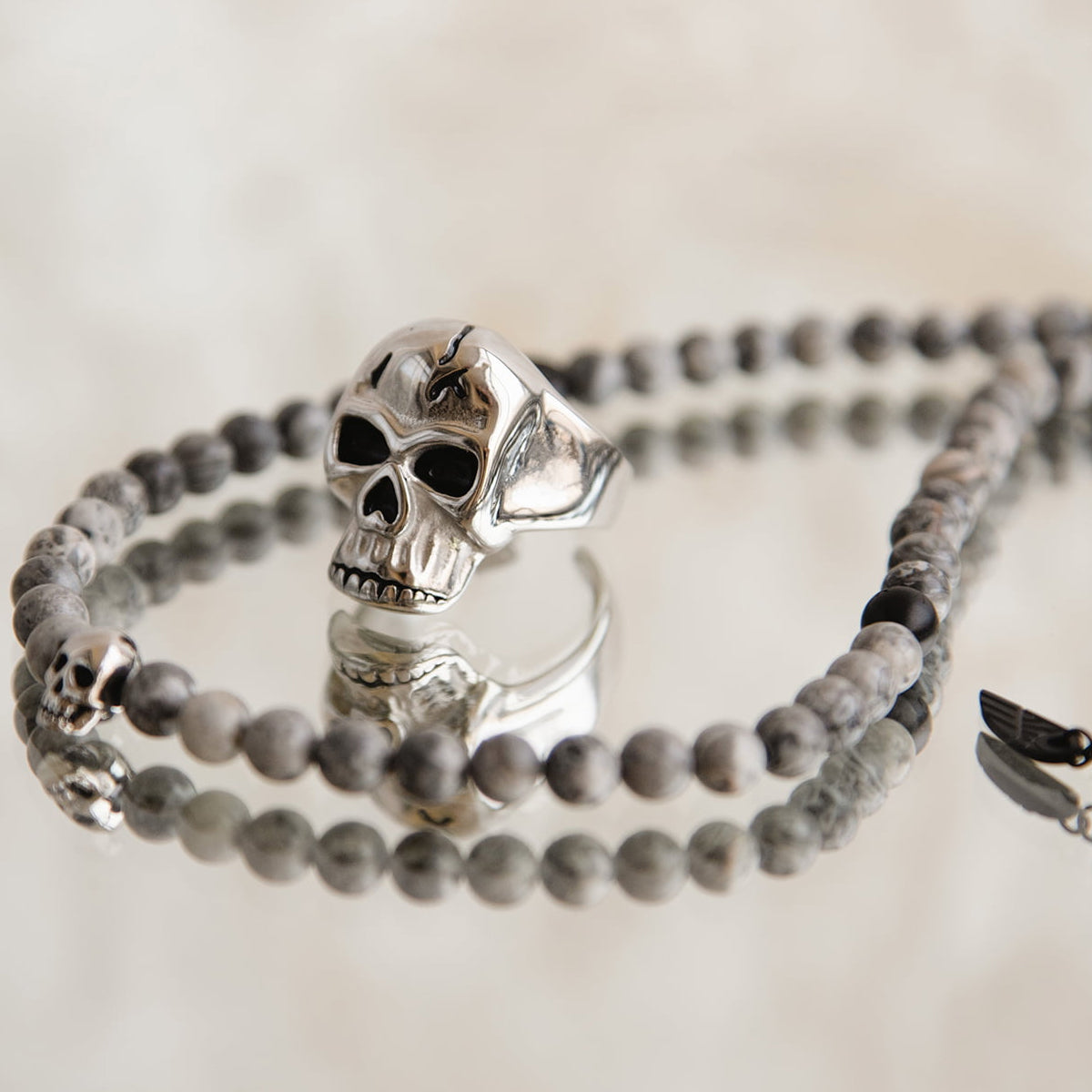 AN JEWELS JEWELRY Mod. AA.C255KGR skull-themed beaded bracelet with metal accents