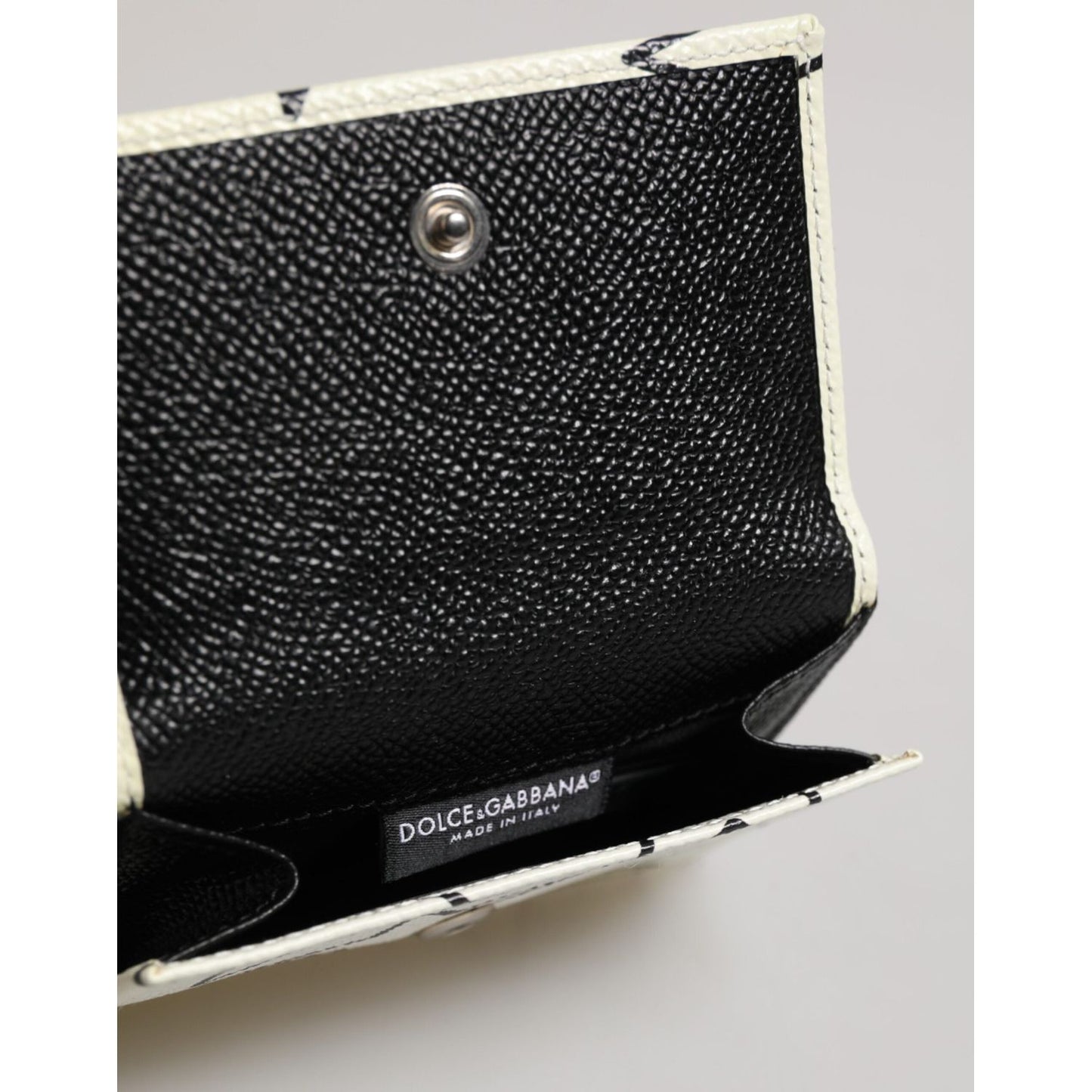 Dolce & Gabbana White Leather Trifold DG Star Print Card Holder Wallet SMY11052