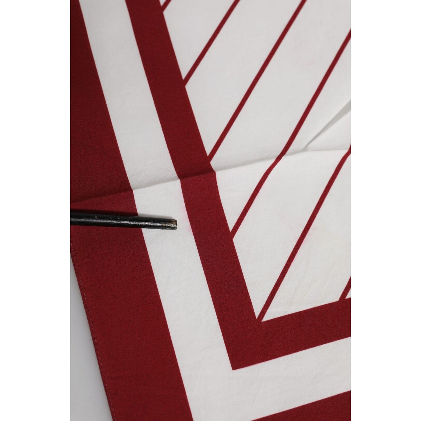 Dolce & Gabbana White Red DG Logo Square Men Foulard Scarf MS7250