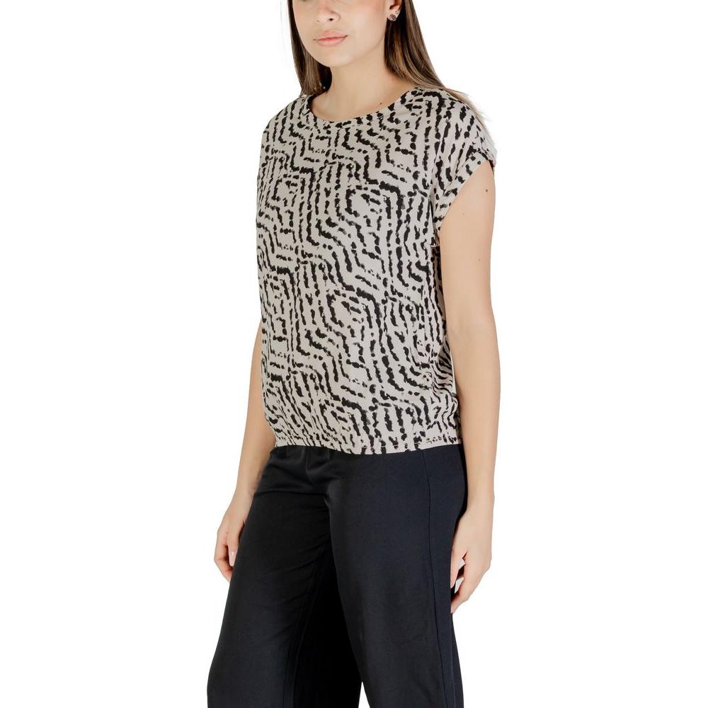 Woman wearing Street One bicolor viscose blouse with a round neck, styled with black trousers.
