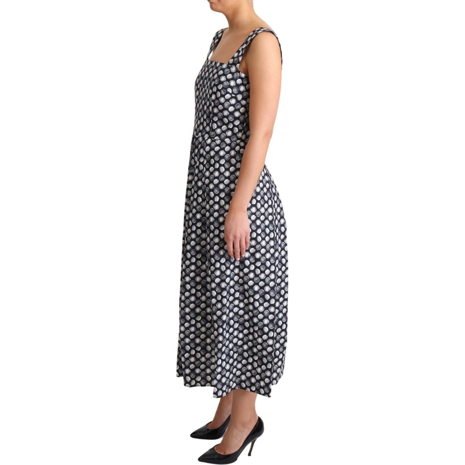 فستان دولتشي آند غابانا الأنيق بدون أكمام بتصميم هندسي متوسط ​​الطول