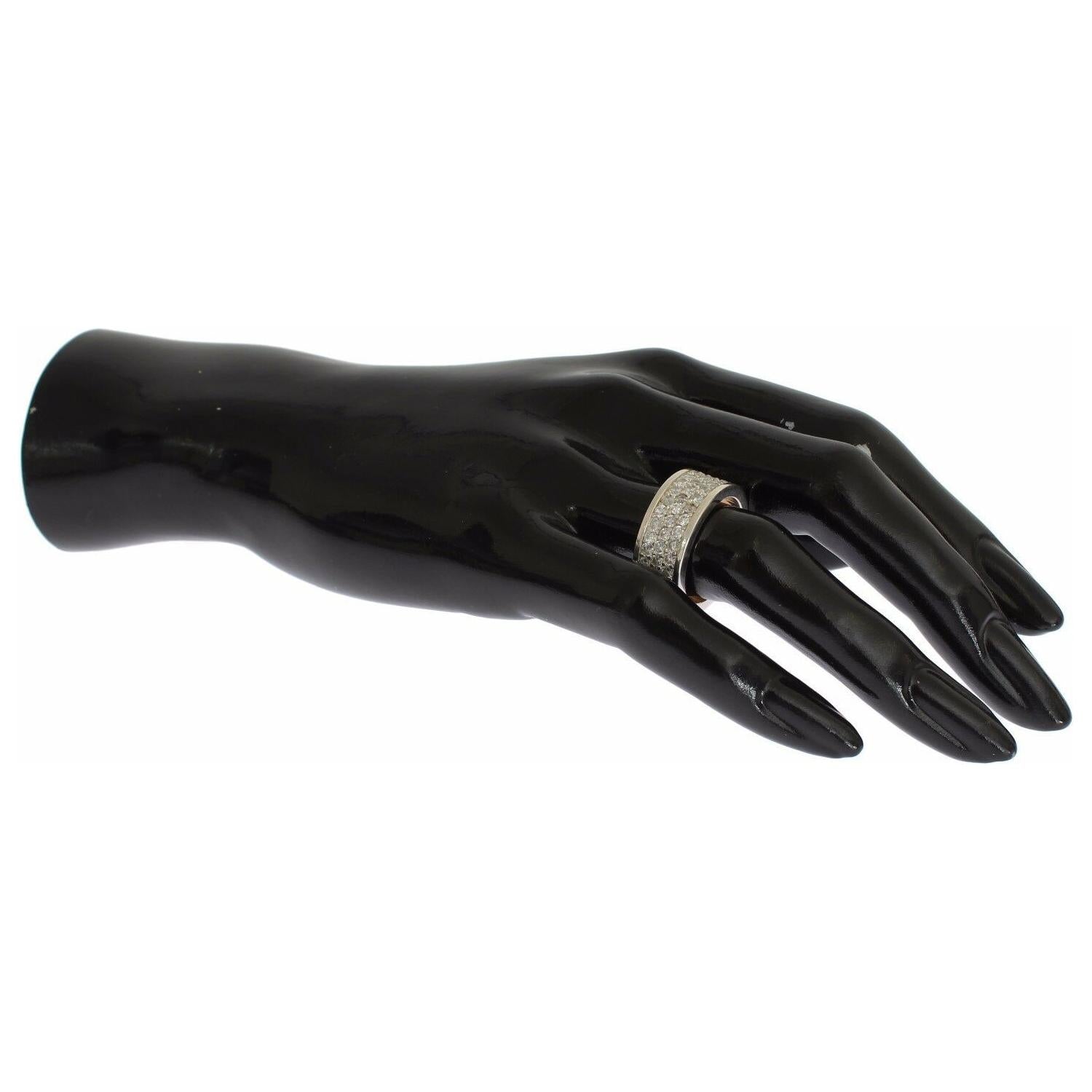 خاتم نيالايا الفضي الرائع المزين بالكريستال