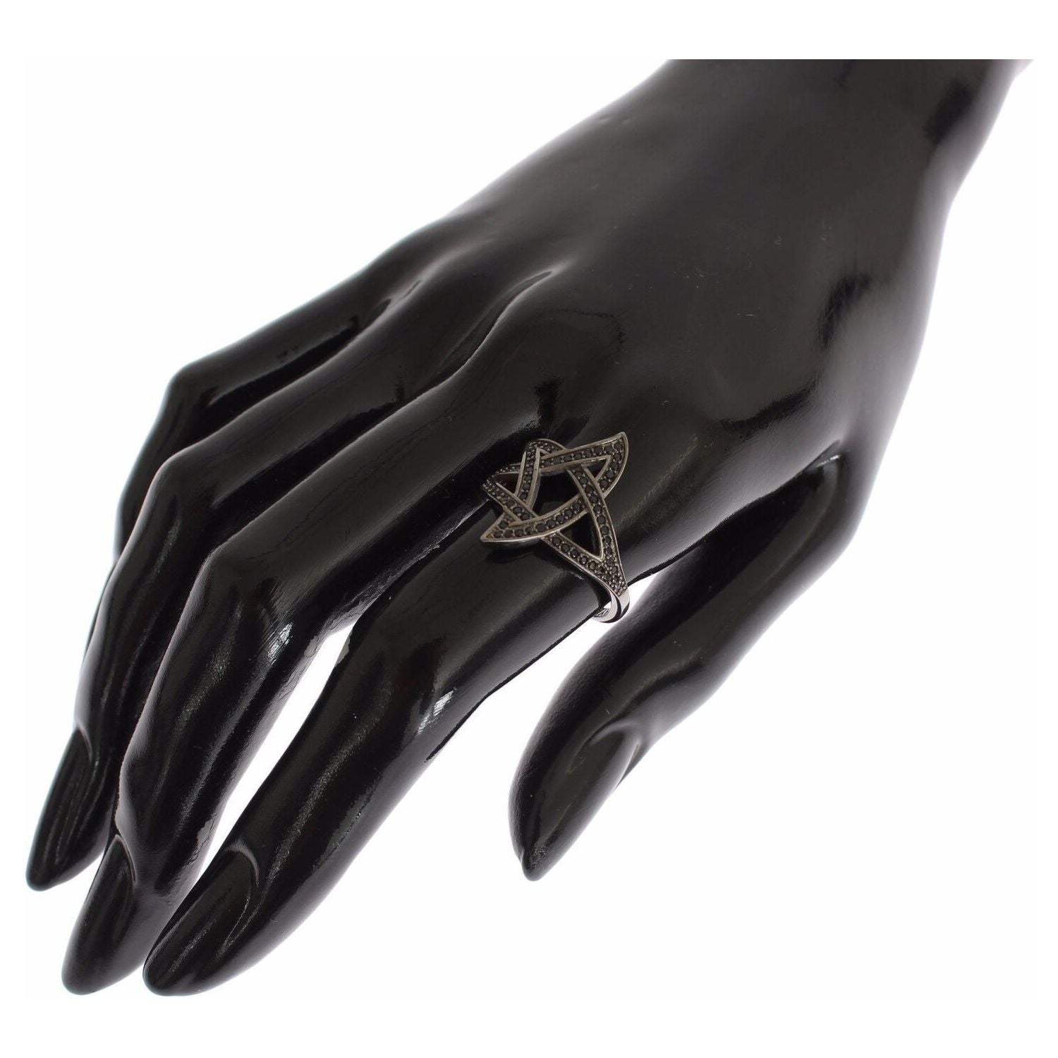 خاتم نيالايا الأنيق المصنوع من الكريستال الأسود والروديوم والفضة