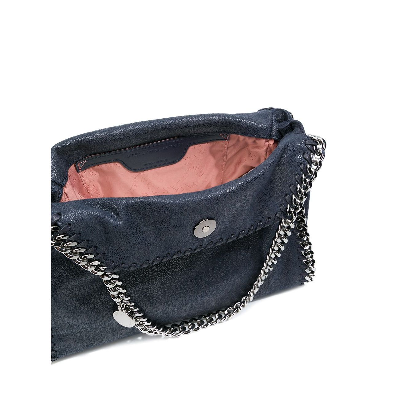 Front view with bag zipped and handles upright.