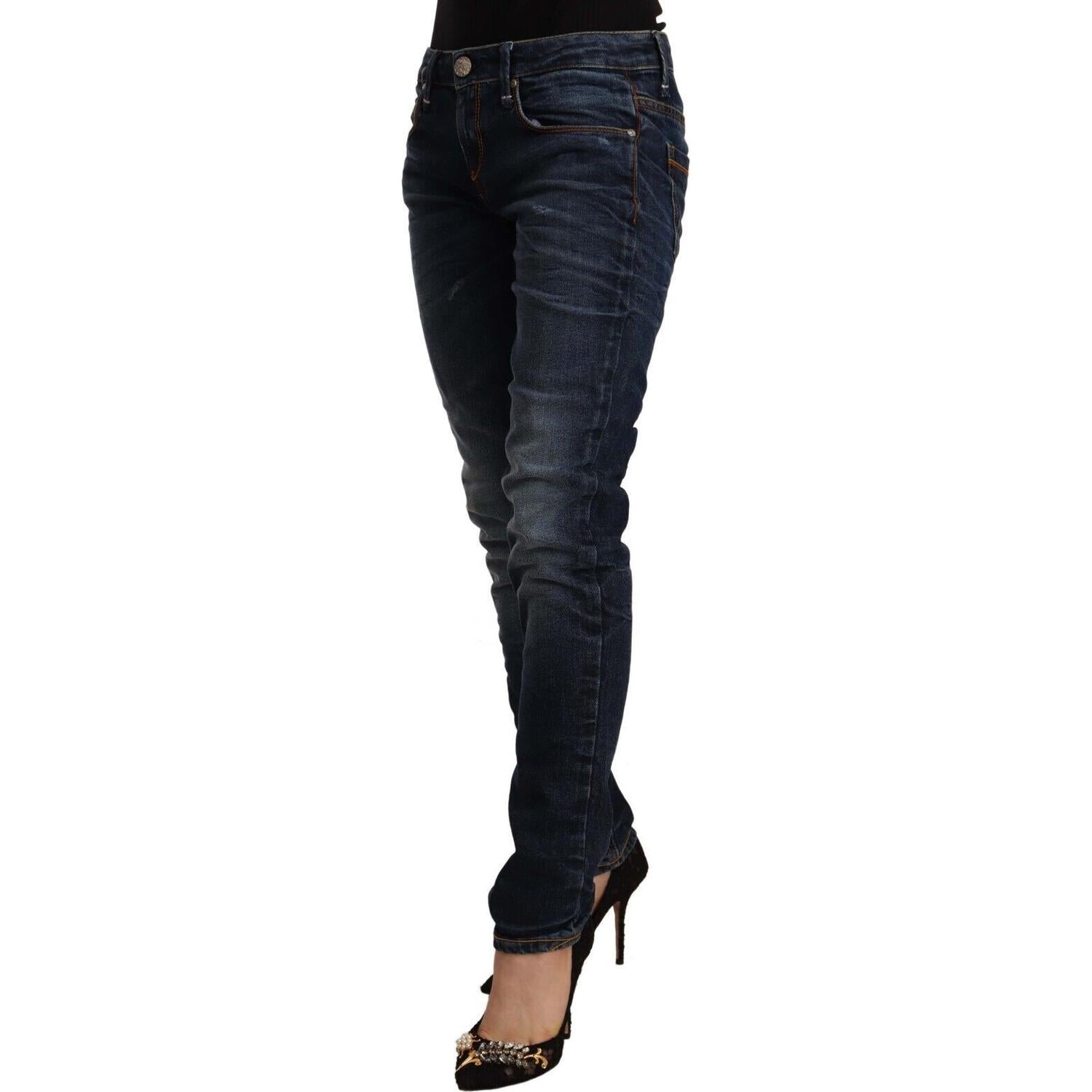 بنطلون جينز أزرق مغسول بقصّة Slim Fit من Acht Chic