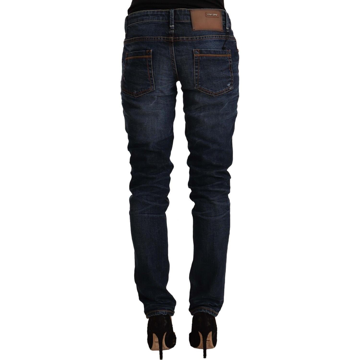 بنطلون جينز أزرق مغسول بقصّة Slim Fit من Acht Chic