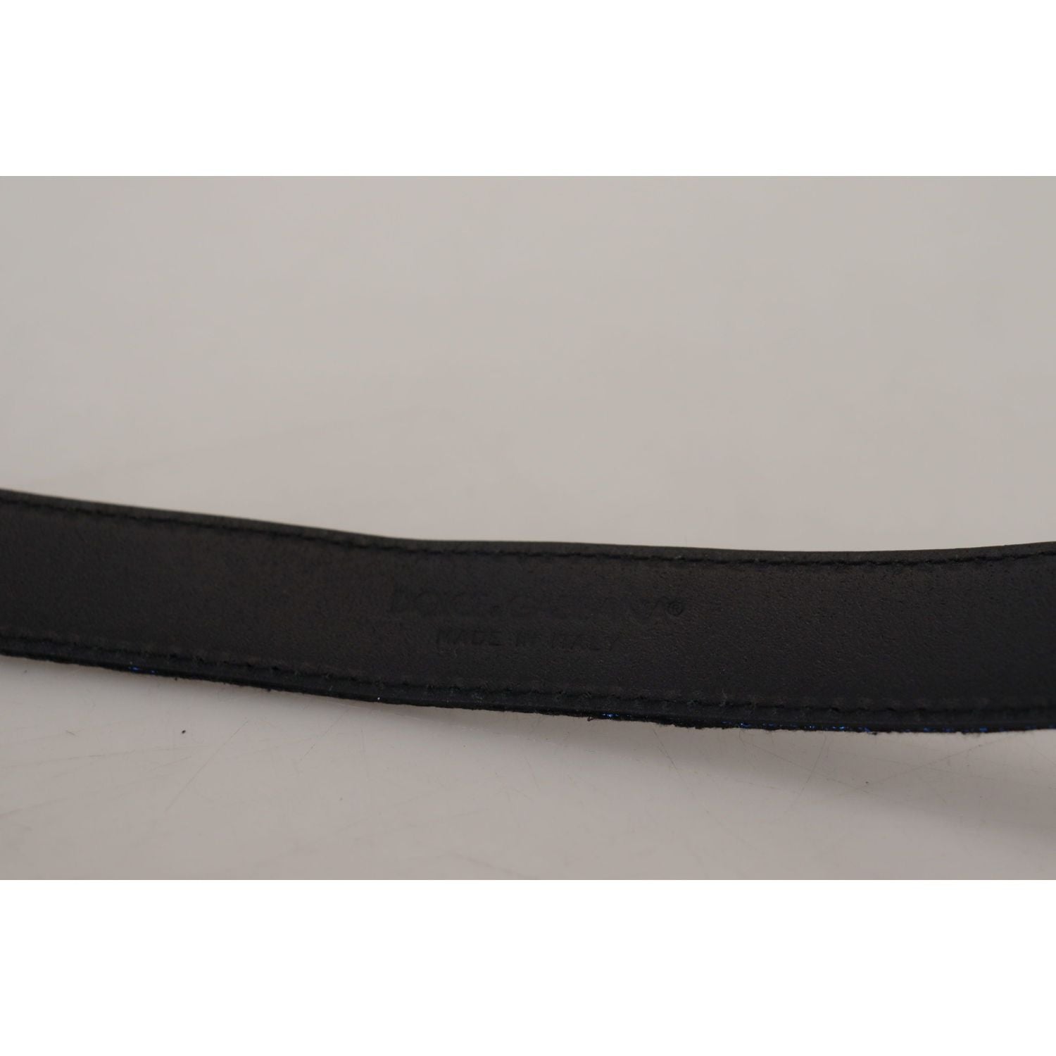 حزام دولتشي آند غابانا الأنيق المصنوع من الجلد باللون الأزرق