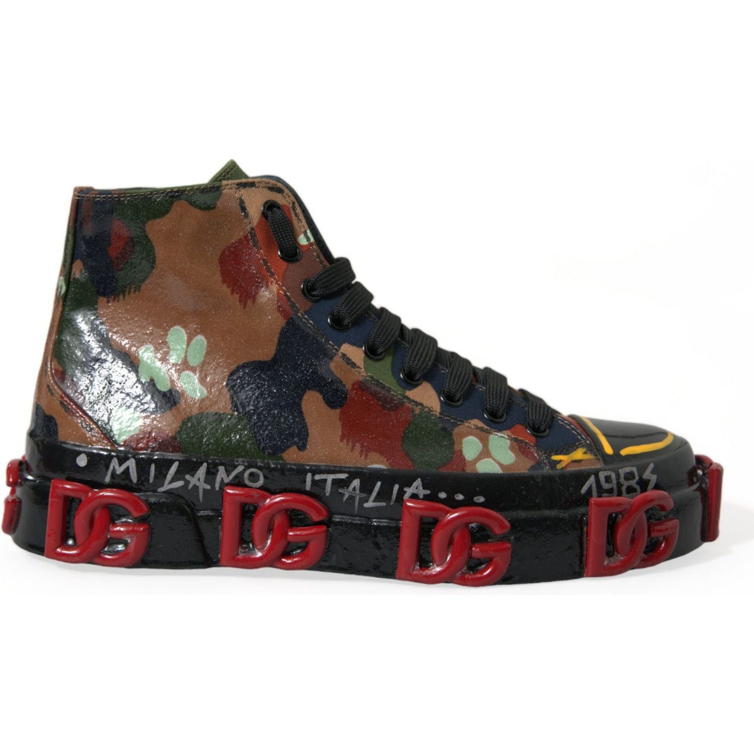 حذاء رياضي متعدد الألوان من Dolce &amp; Gabbana ذو قصة عالية وجذاب للغاية