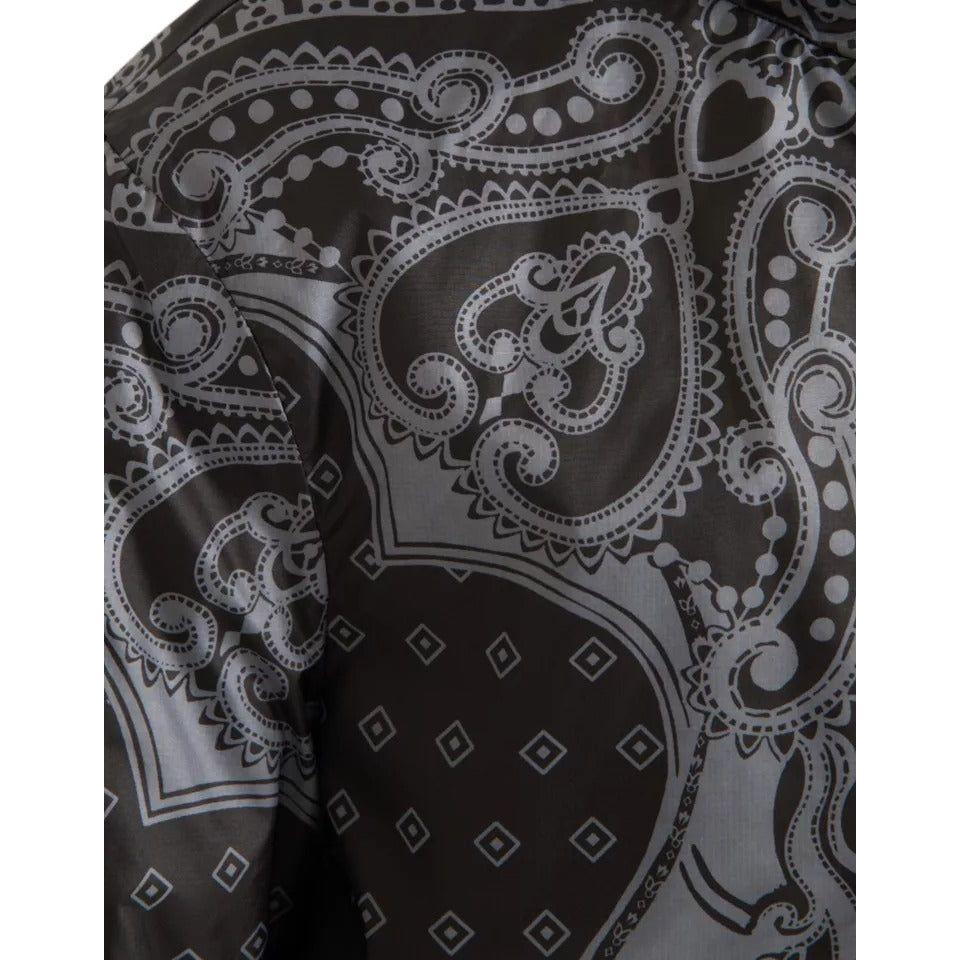 جاكيت بومبر بغطاء رأس وسحّاب كامل من دولتشي آند غابانا باللون الرمادي