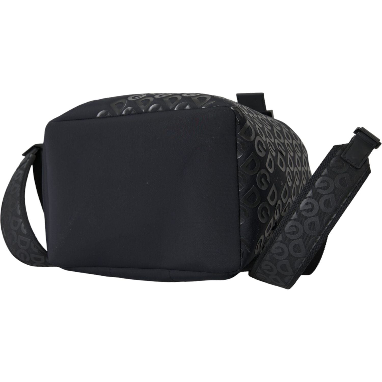 حقيبة ظهر مدرسية من دولتشي آند غابانا مصنوعة من مادة النيوبرين والنايلون باللون الأسود بشعار DG