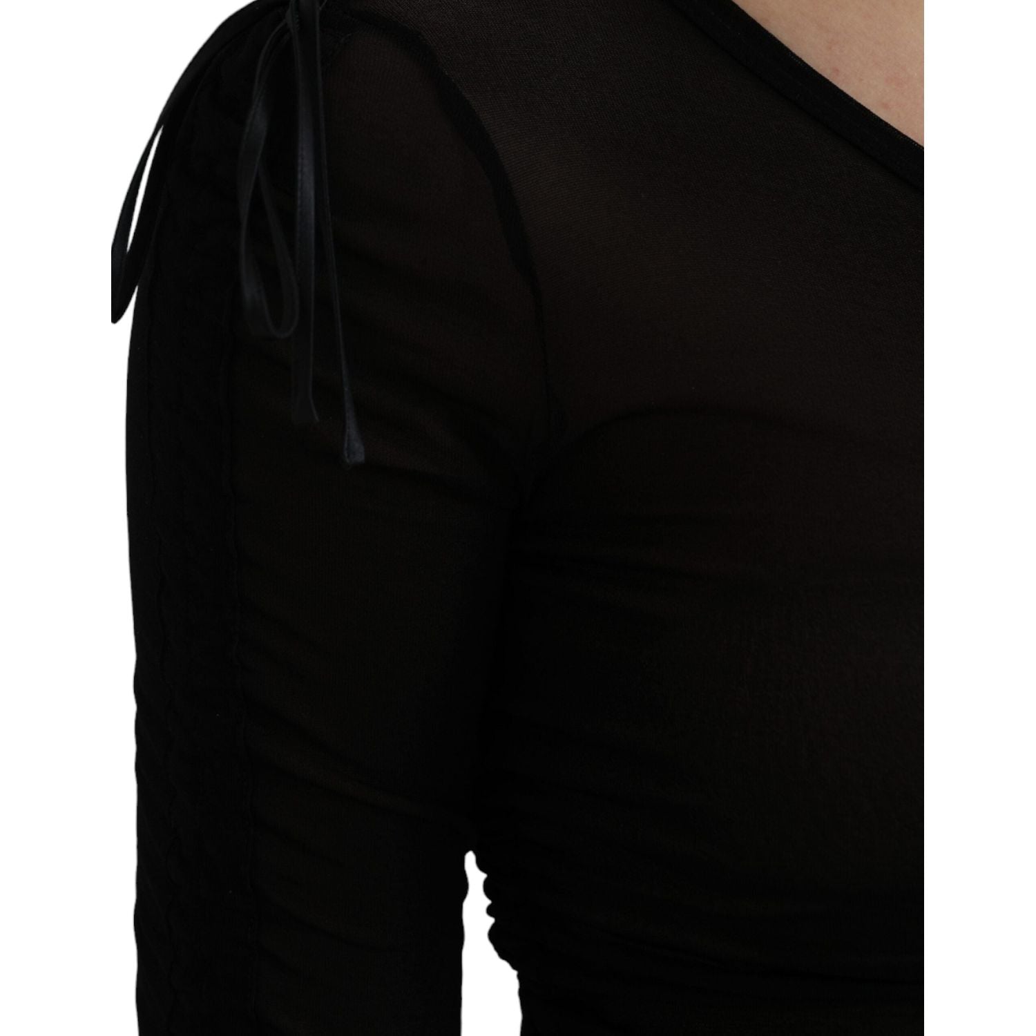 فستان دولتشي آند غابانا الأسود الشفاف ذو الخصر الضيق