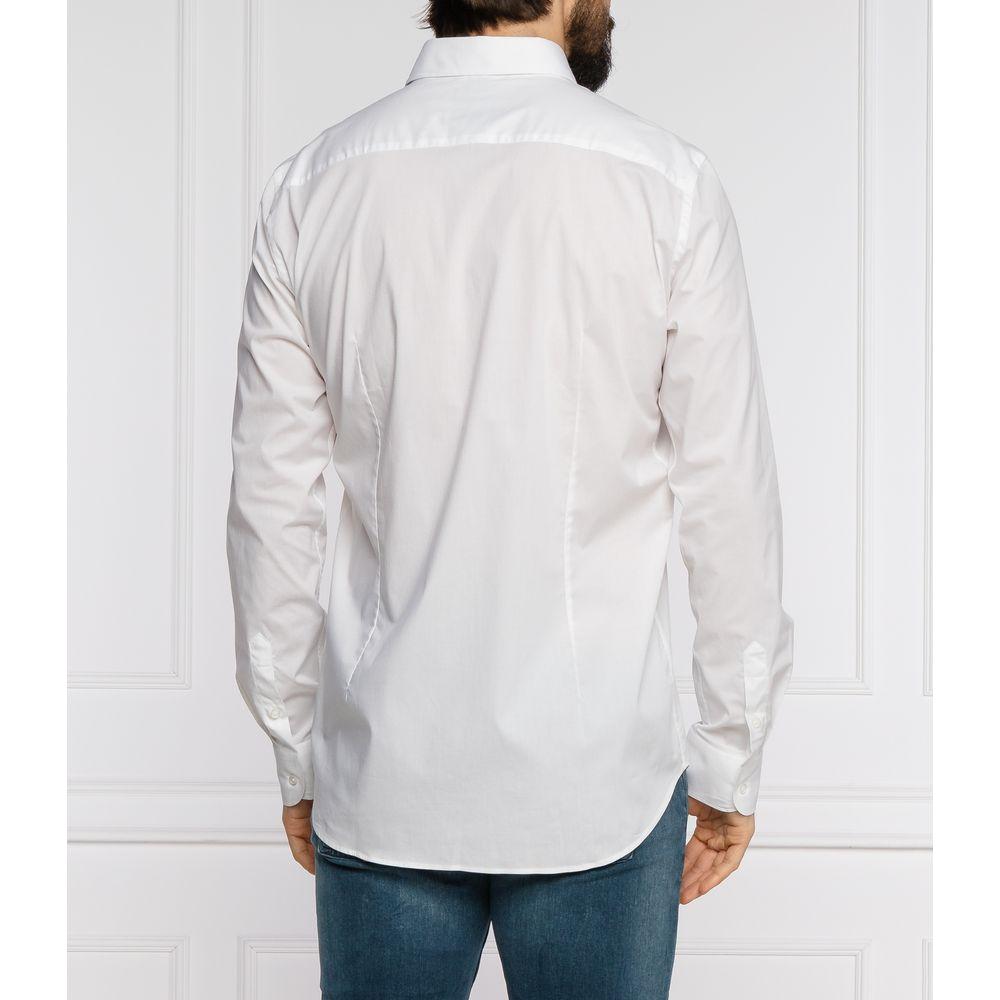 قميص Aeronautica Militare Slim Fit من القطن باللون الأبيض مع شعار النسر