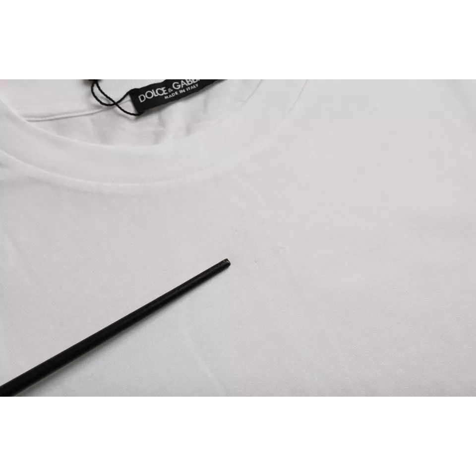 تي شيرت دولتشي آند غابانا أبيض من القطن برقبة دائرية وأكمام قصيرة