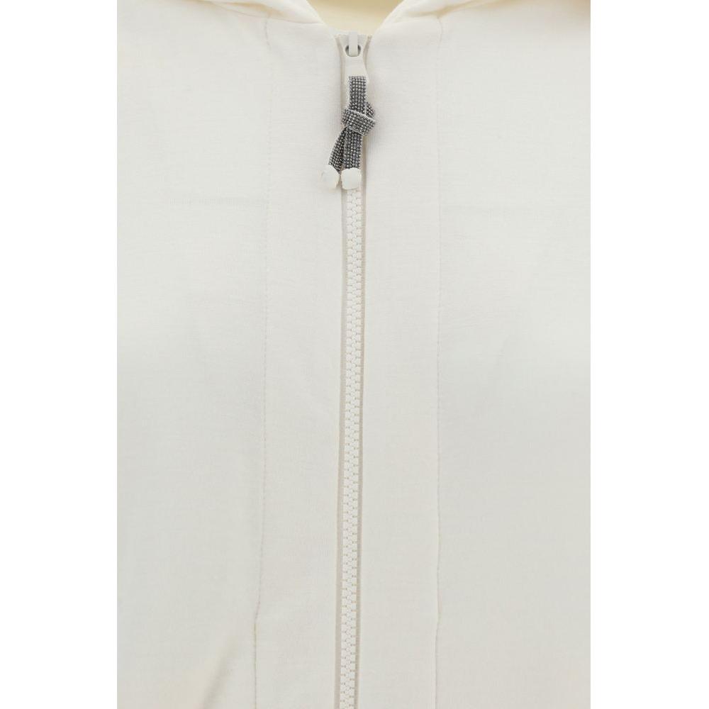 Front view with bag zipped and handles upright.