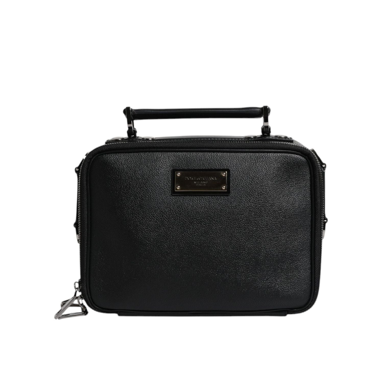 Front view with bag zipped and handles upright.