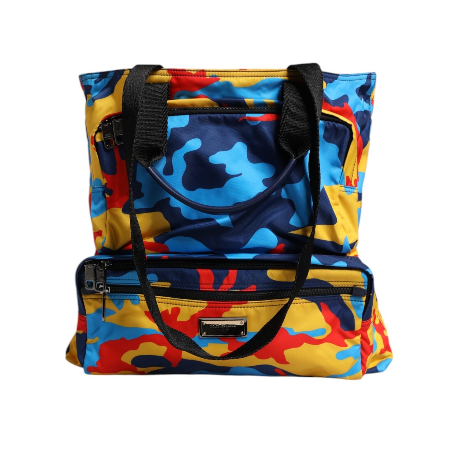 Front view with bag zipped and handles upright.
