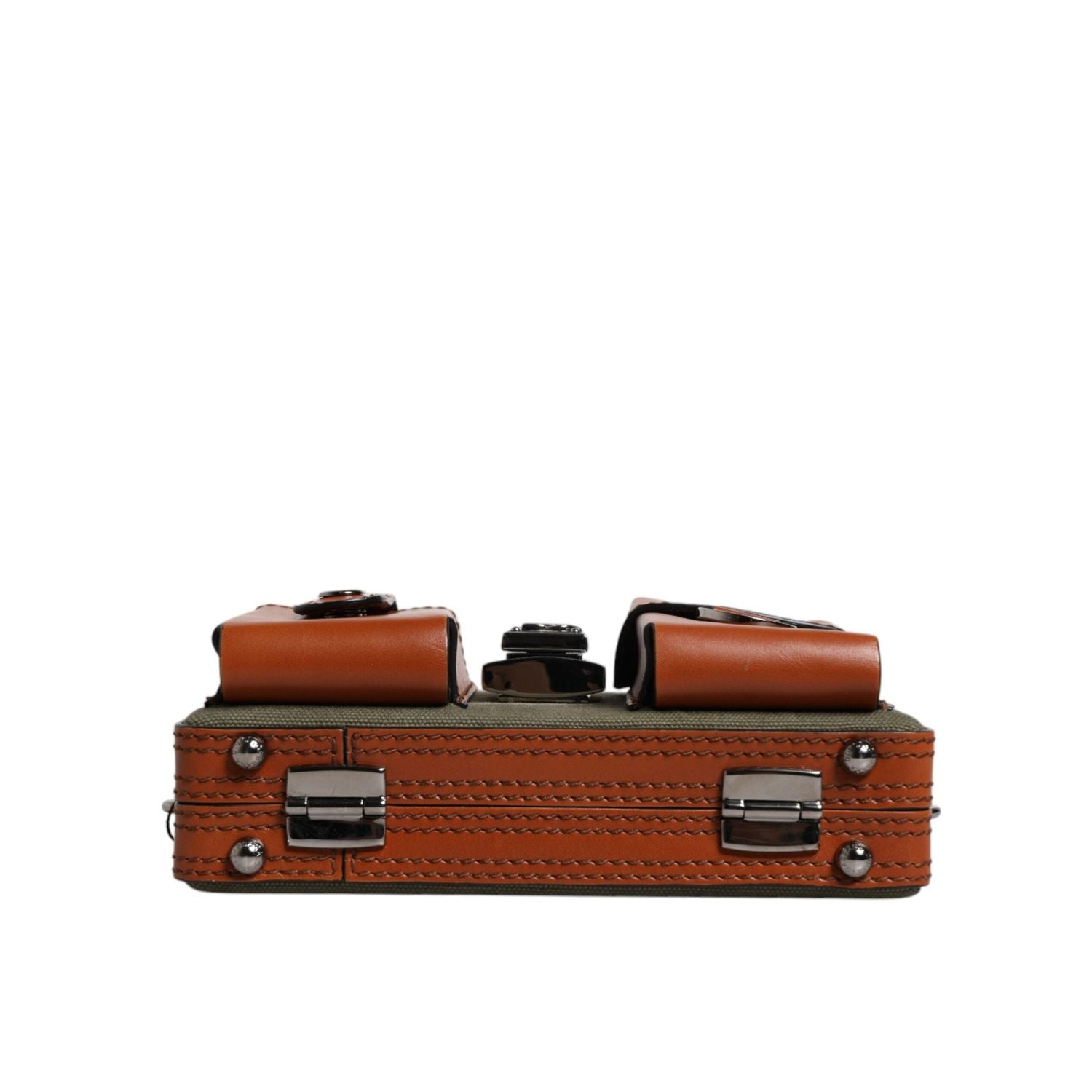 Front view with bag zipped and handles upright.