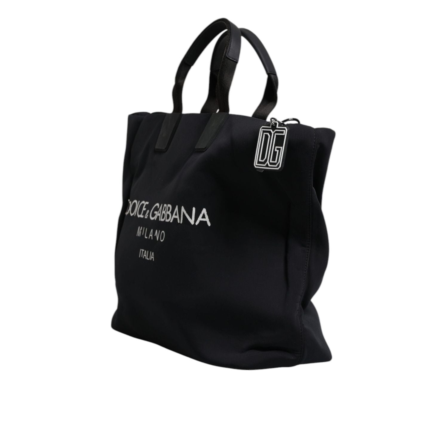 Front view with bag zipped and handles upright.