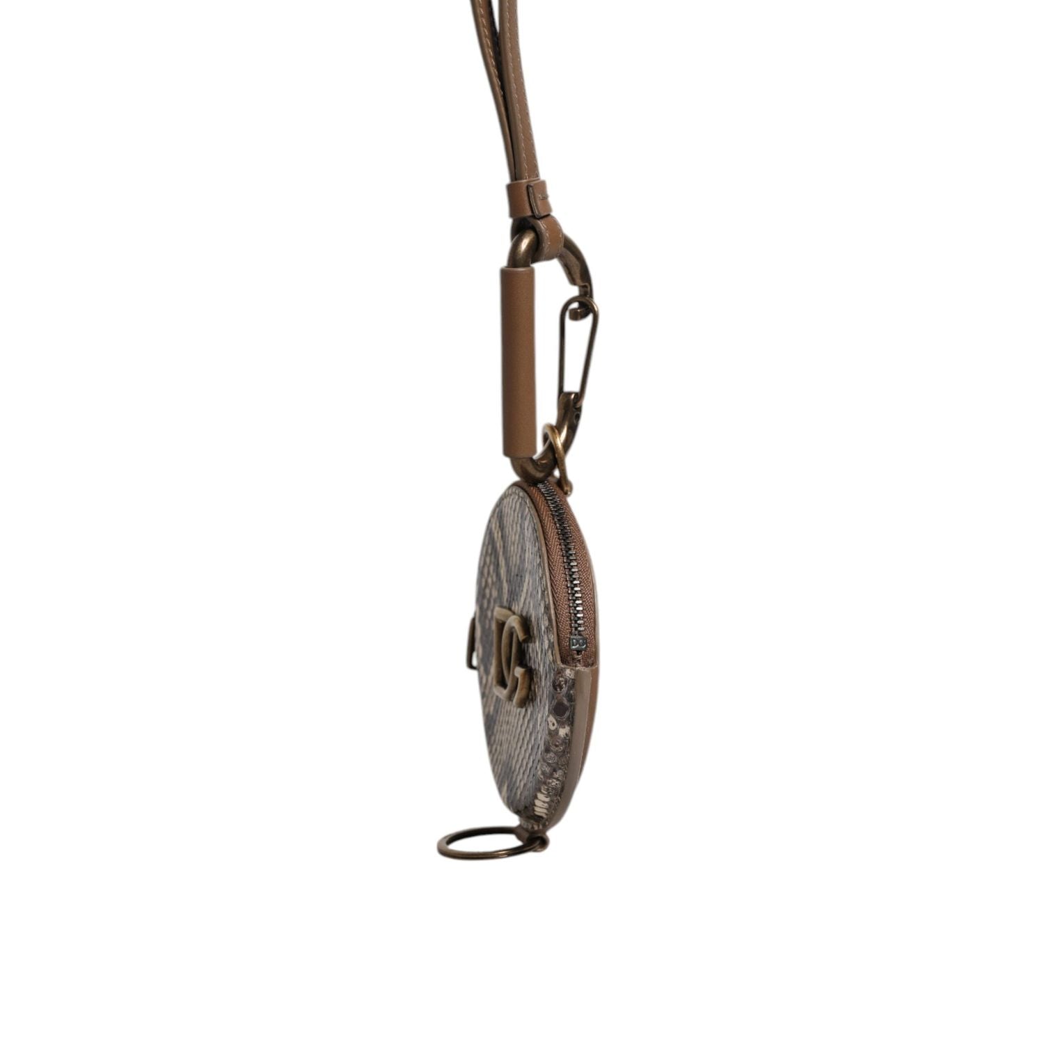 Front view with bag zipped and handles upright.