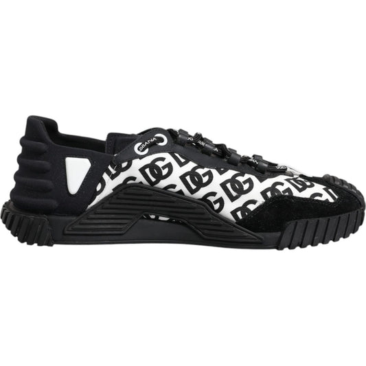 Dolce & Gabbana Black Logo Nylon Low Top NS1 Sneakers Shoes 1728,67345645728,Black and White,Dolce & Gabbana,EU45/US12,Material: 70% Nylon 20% Calfskin 10% Elastane,Men,Men - Shoes,Preowned / Defect,Shoes,Sneakers - Men - Shoes Dolce & Gabbana MV6683-45