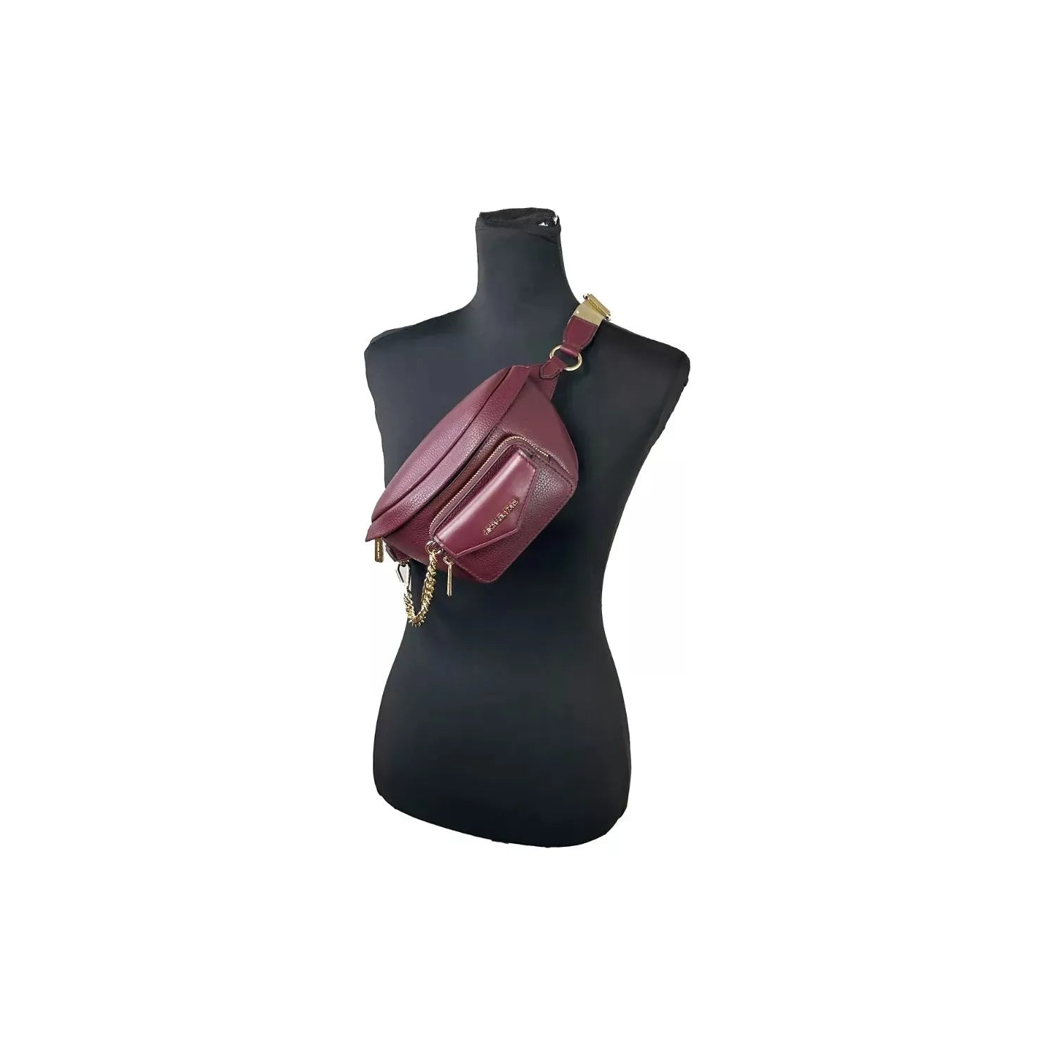 Front view with bag zipped and handles upright.