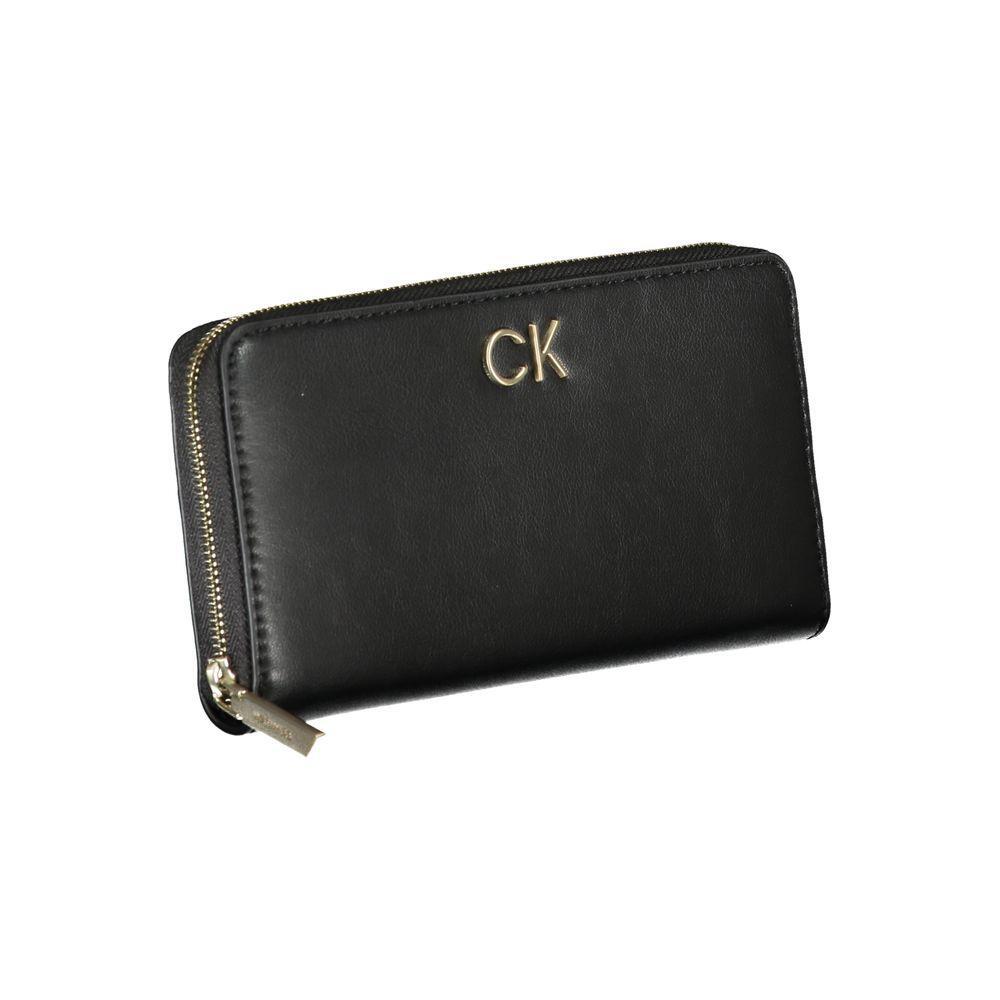 Calvin Klein Elegant Multi-Compartment Designer Wallet CA-26001