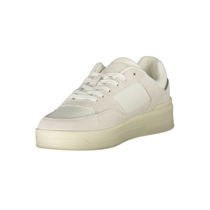 Tommy Hilfiger White Leather Women Sneaker with sporty aesthetic and comfortable footbed for an active lifestyle.