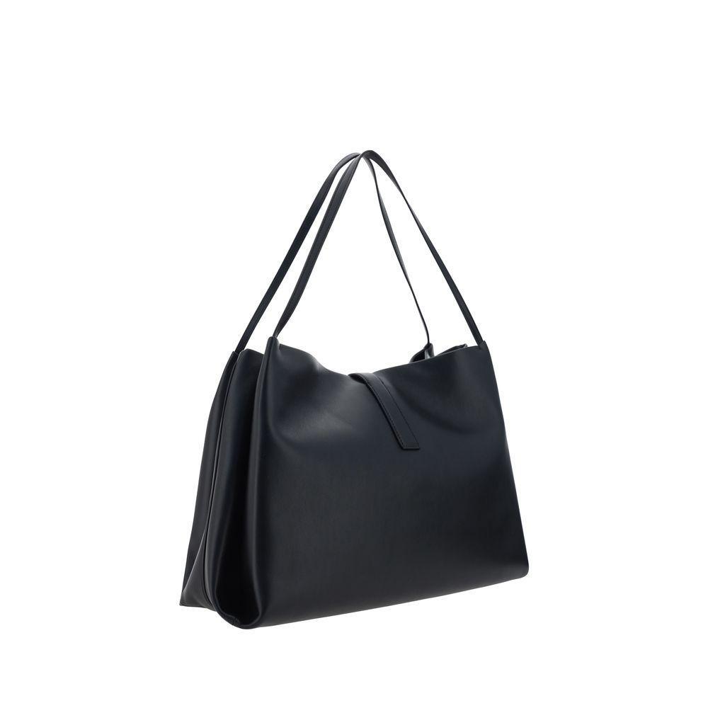 Front view with bag zipped and handles upright.