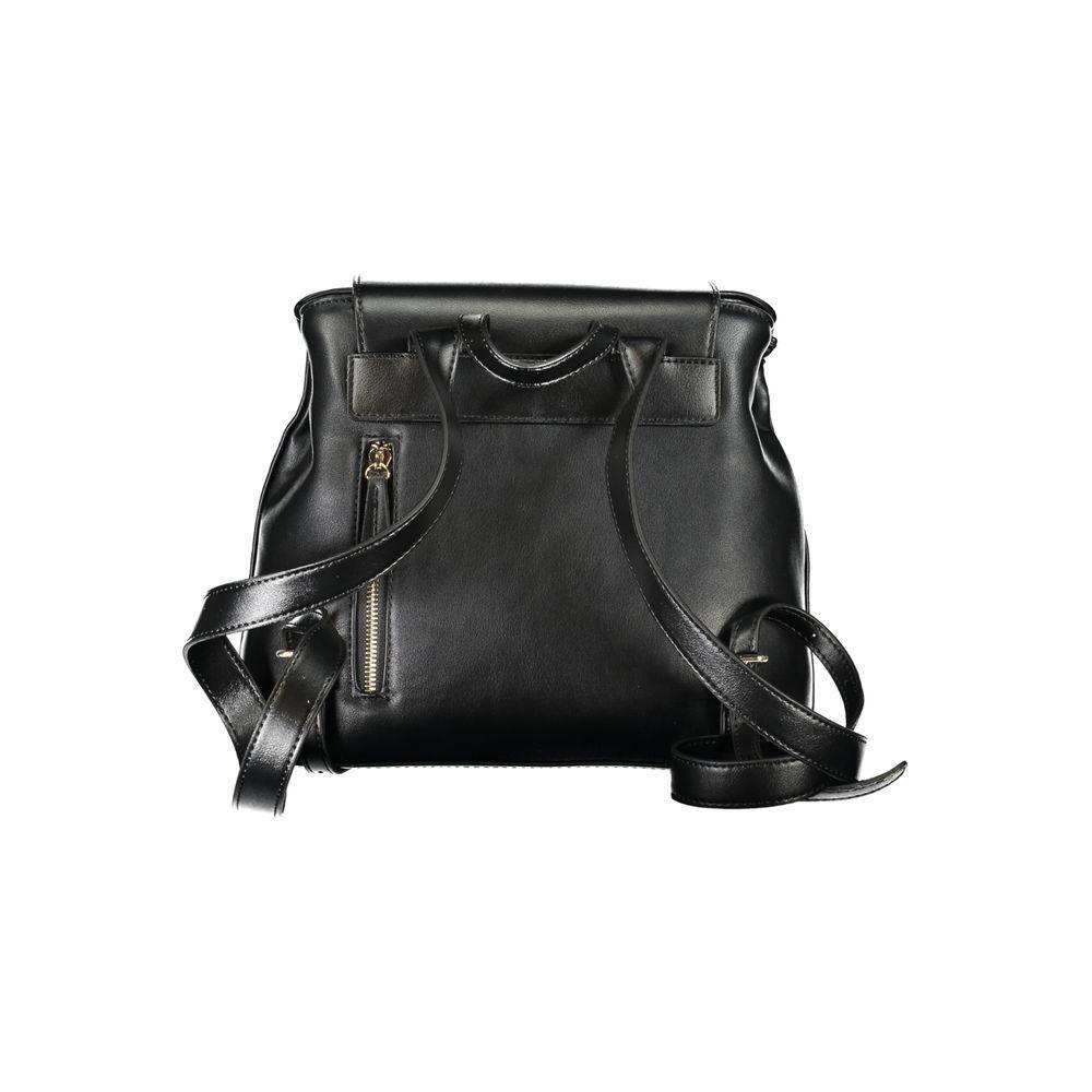 Front view with bag zipped and handles upright.