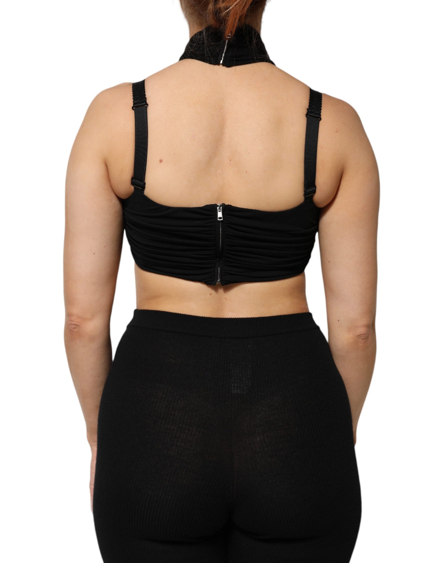 Front view with bag zipped and handles upright.