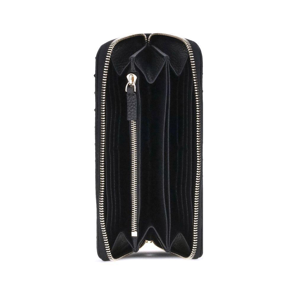 Front view with bag zipped and handles upright.