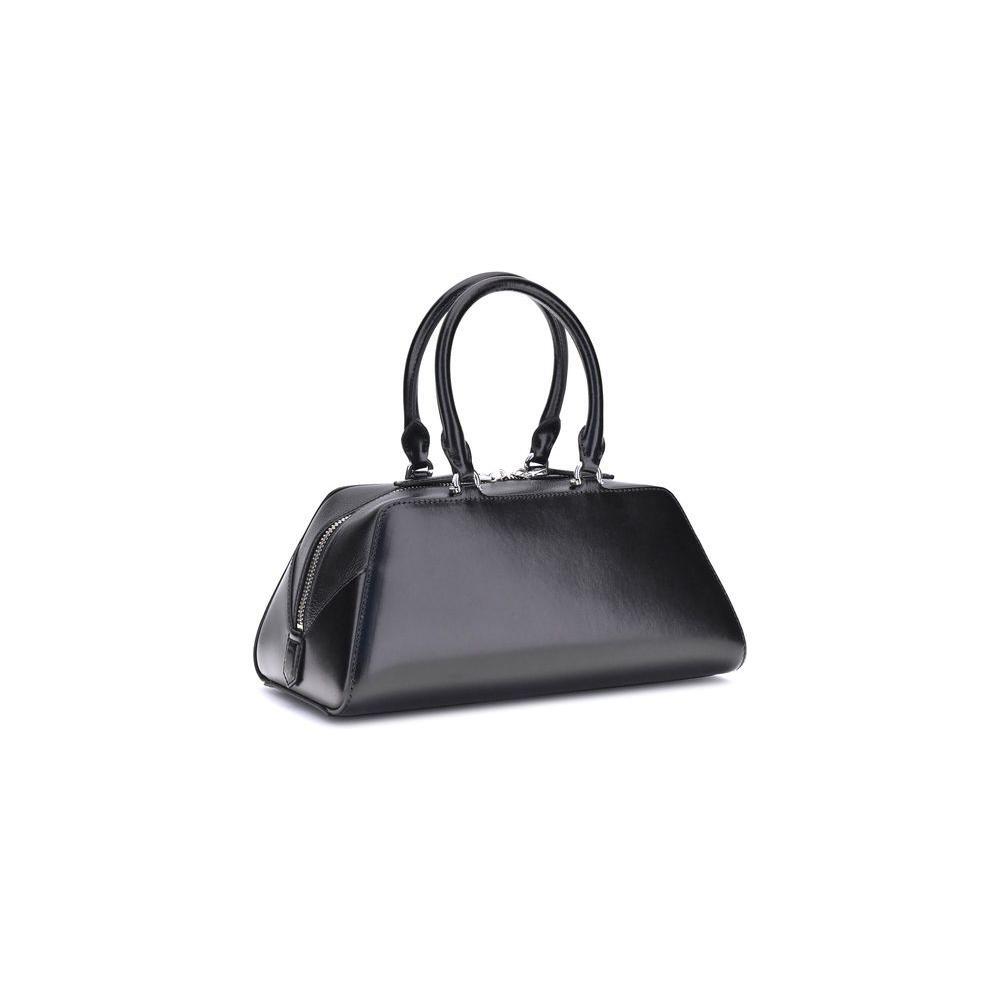 Front view with bag zipped and handles upright.