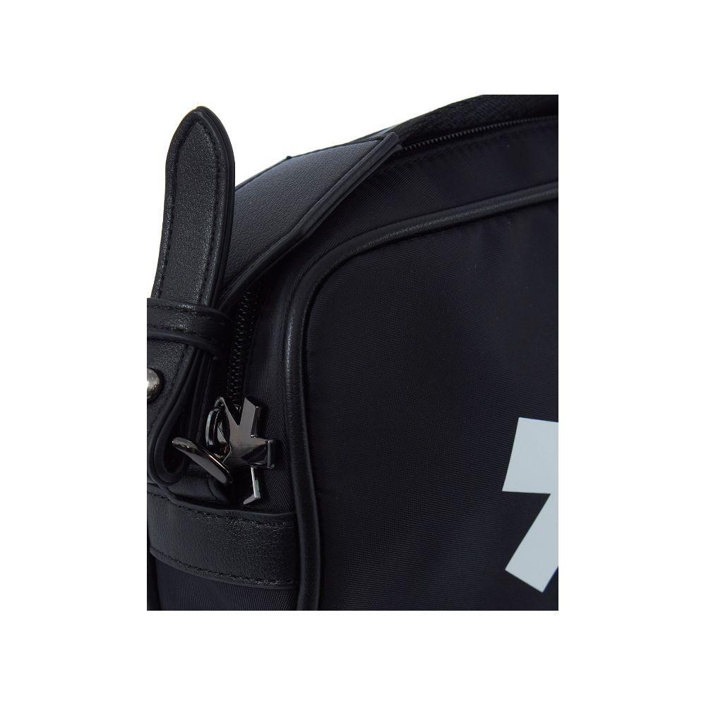 Front view with bag zipped and handles upright.