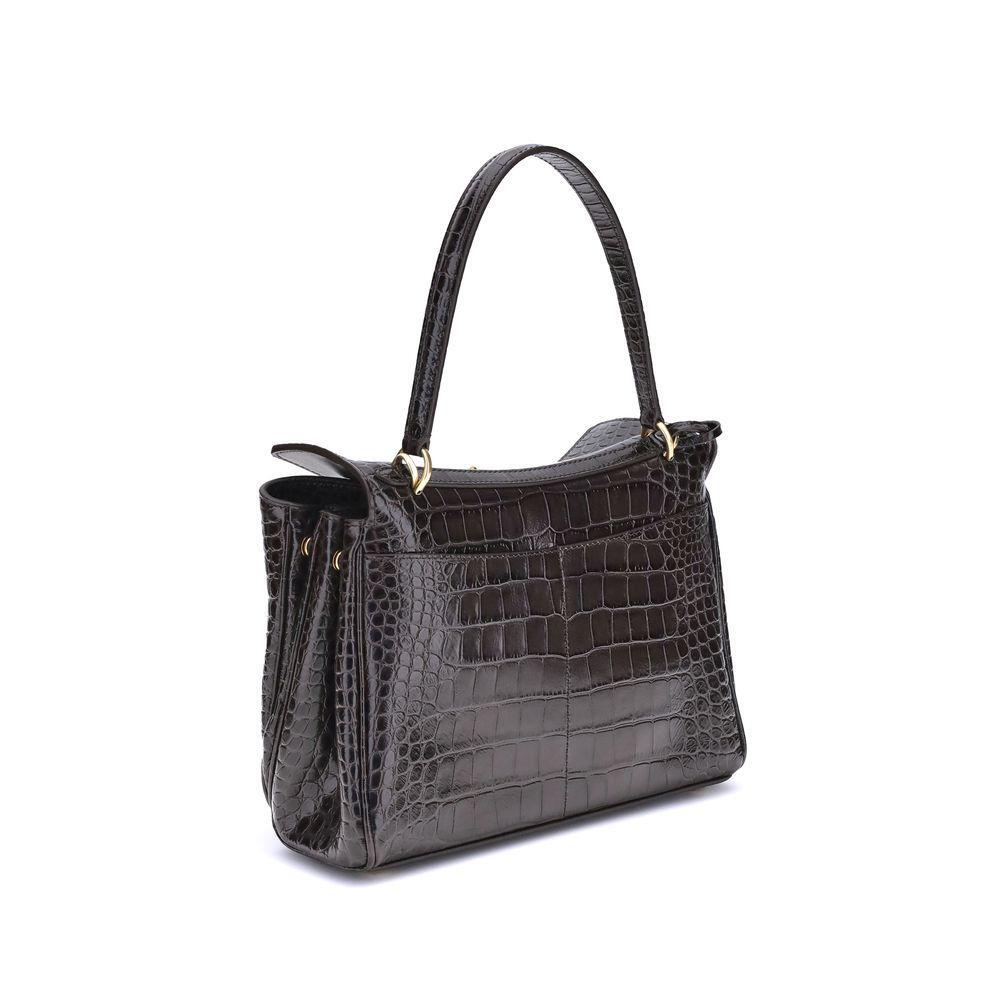 Front view with bag zipped and handles upright.