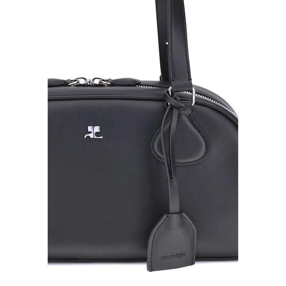 Front view with bag zipped and handles upright.