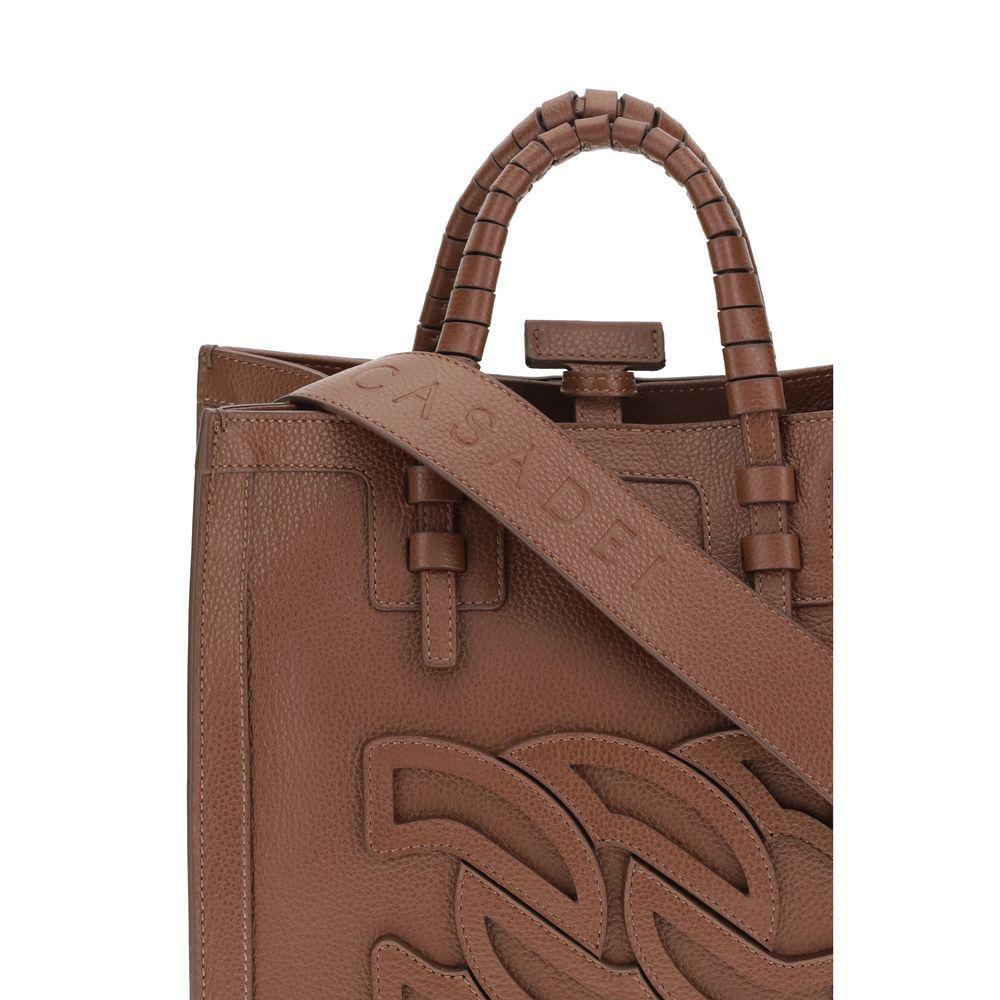 Front view with bag zipped and handles upright.