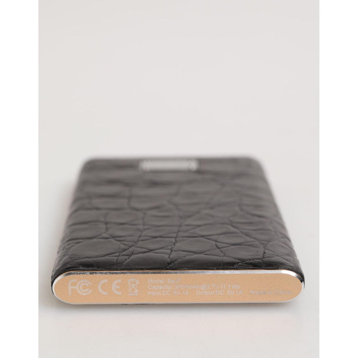 Dolce & Gabbana Black Leather Exotic Skin 3000mAh Power Bank Charger USB SMY10709
