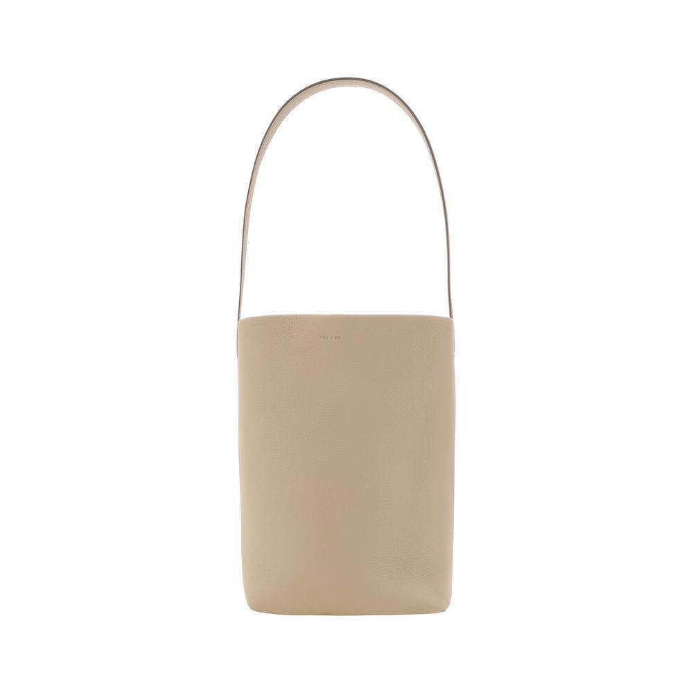 Front view with bag zipped and handles upright.