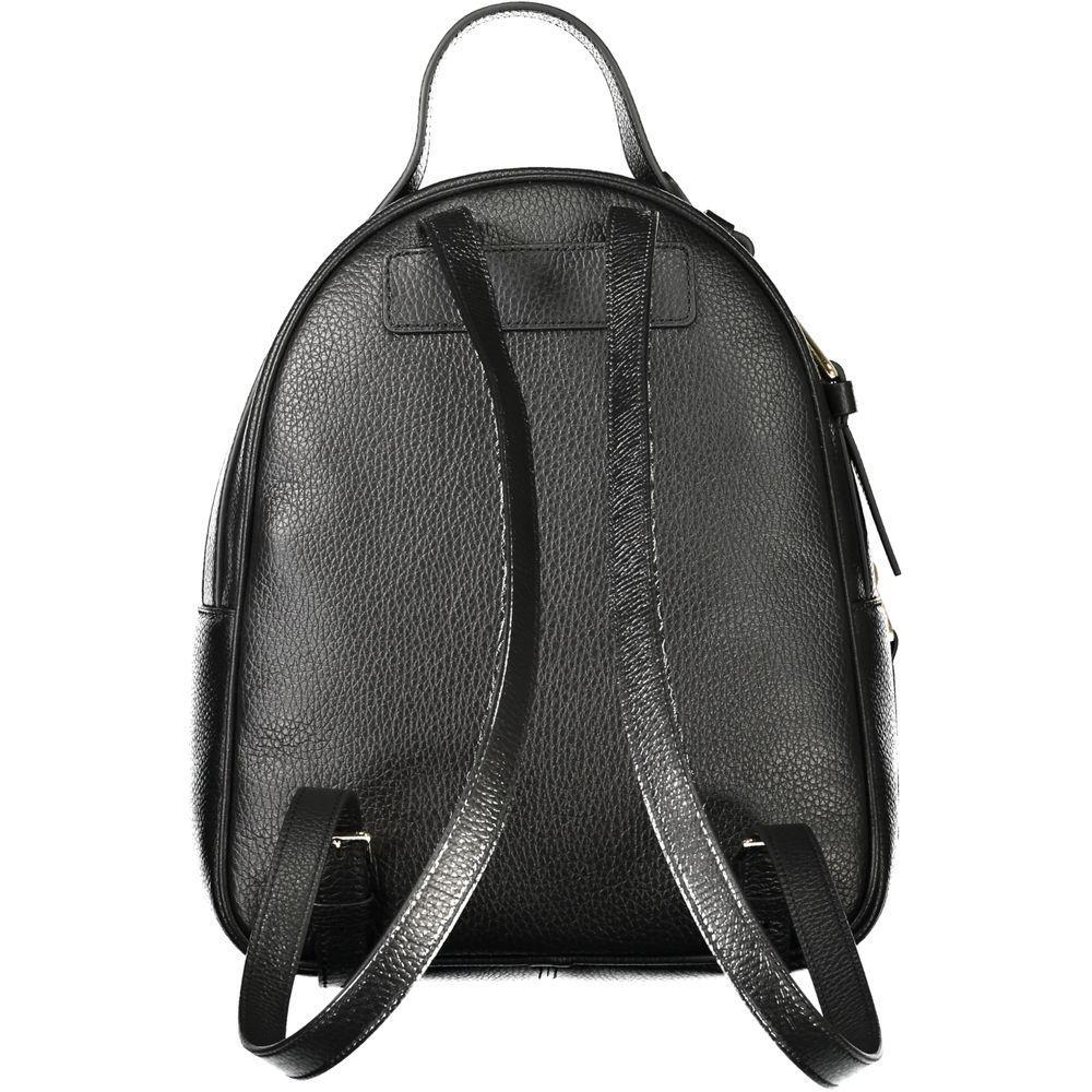 Front view with bag zipped and handles upright.