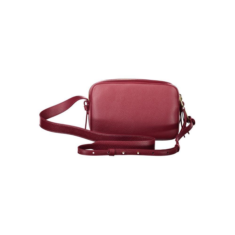 Front view with bag zipped and handles upright.