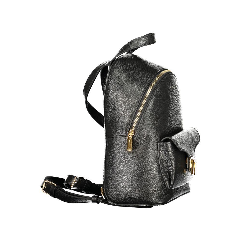 Front view with bag zipped and handles upright.