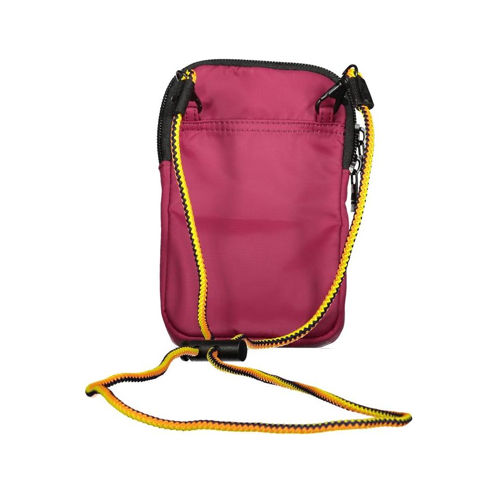 Front view with bag zipped and handles upright.